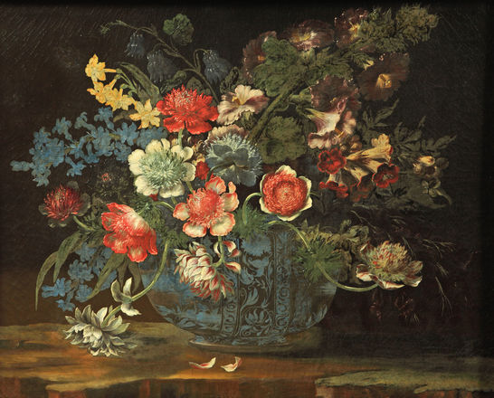 Vaso azzurro con fiori vari
