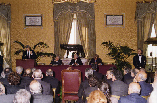 Il Presidente della Camera dei deputati, Luciano Violante, interviene in occasione della cerimonia di chiusura del Convegno 'Dalla Costituente alla Costituzione'