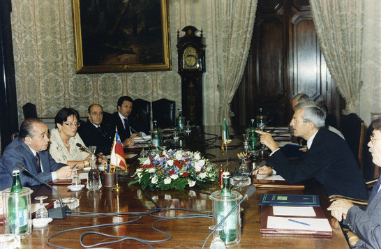 Il Presidente della Camera dei Deputati Luciano Violante incontra il Presidente del Senato Cileno, AndrÃÂ©s Zaldivar