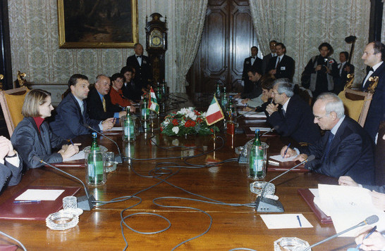 Il Presidente della Camera dei Deputati Luciano Violante incontra il Primo Ministro ungherese Viktor Orban