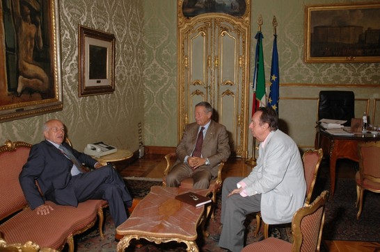 Il Presidente della Camera dei deputati, Fausto Bertinotti, riceve il Presidente dell'Associazione generale italiana dello spettacolo, Alberto Francesconi