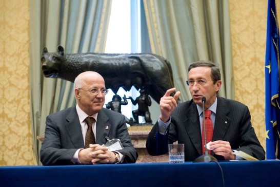 Il Presidente della Camera dei deputati, Gianfranco Fini, riceve gli allievi dei Licei Classici Europei dei Convitti Nazionali Italiani