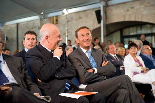 Gubbio - Il Presidente della Camera Gianfranco Fini con il Ministro per i Beni e Attività Culturalion. Sandro Bondi