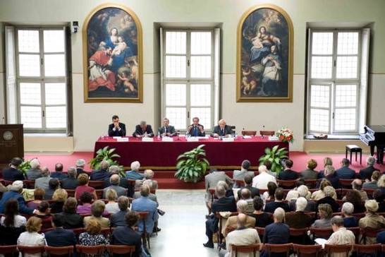 Torino, Università degli Studi - Il Presidente della Camera Gianfranco Fini interviene al convegno 'Intellettuali e partiti politici nella storia della Repubblica. Giornata di studio in onore di Ugo Spagnoli'