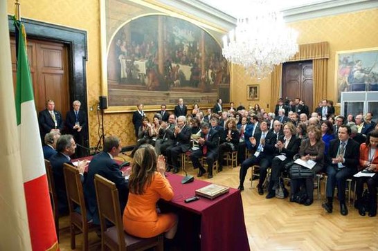 Montecitorio, Sala Aldo Moro - Il Presidente della Camera dei deputati Gianfranco Fini incontra la delegazione dell'American Israel Public Affairs Committee (AIPAC)