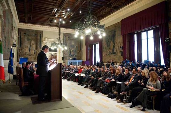Il Presidente della Camera dei deputati Gianfranco Fini interviene alla presentazione della 'Agenda strategica per la promozione dei diritti online dei minori' in occasione del Safer Internet Day 2012