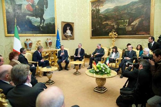 Montecitorio, Sala del Cavaliere - Il Presidente della Camera dei deputati Gianfranco Fini riceve il Presidente della Repubblica Federale Tedesca Christian Wulff