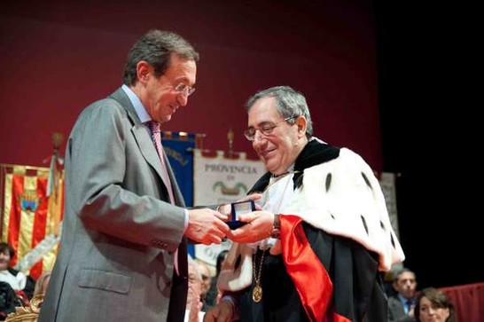 Il Presidente della Camera dei deputati Gianfranco Fini con il Rettore dell'Università degli Studi di Sassari Attilio Mastino