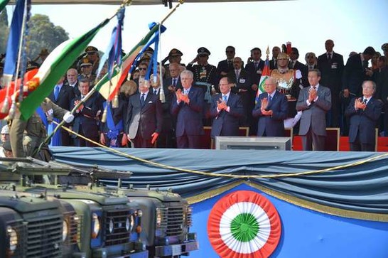 Il Presidente della Camera dei deputati Gianfranco Fini partecipa alla Rivista Militare in occasione della Festa Nazionale della Repubblica