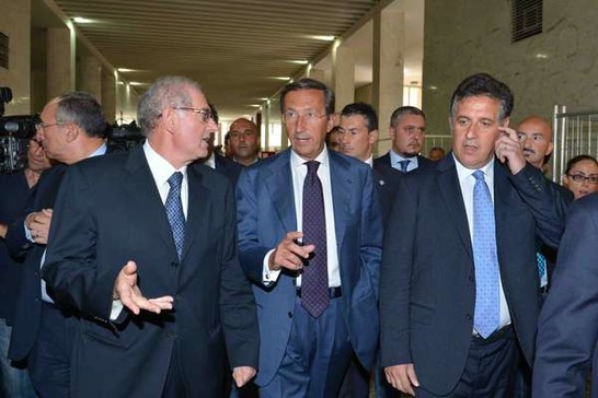 Il Presidente della Camera dei deputati, Gianfranco Fini, al suo arrivo al Palazzo di Giustizia di Palermo