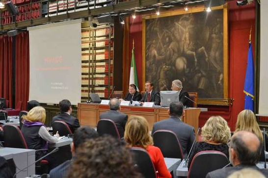 Il Presidente della Camera dei deputati, Gianfranco Fini, partecipa all'incontro con il Premio Nobel per la Medicina, Luc Montagnier, in occasione della Giornata mondiale per la lotta all'AIDS