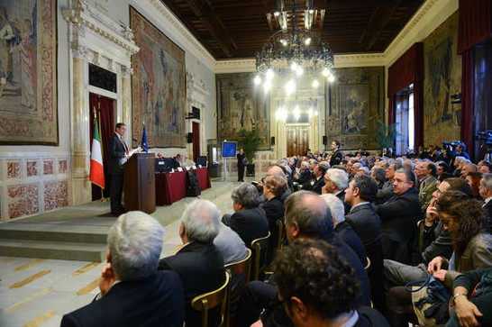 Il Presidente della Camera dei deputati, Gianfranco Fini, interviene al convegno su '120 anni di storia socialista 1982 - 2012'