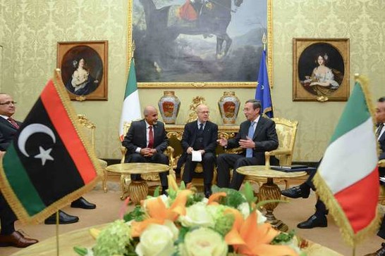 Il Presidente della Camera dei deputati, Gianfranco Fini, con il Presidente del Congresso Nazionale Generale della Libia e Capo provvisorio dello Stato, Mohamed Mgarief