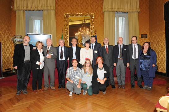 Foto di gruppo al termine della cerimonia