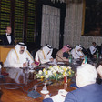 Il Presidente della Camera dei Deputati Luciano Violante riceve S.A.R. del Qatar Hamad P. Khalifa Al-Thani.