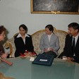 I Vicepresidenti della Camera dei deputati, Carlo Leoni e Giorgia Meloni, ricevono la parlamentare afghana, Malalai Joya
