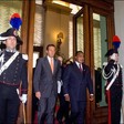 Il Presidente della Camera dei deputati, Gianfranco Fini, accompagna in uscita il Presidente della Repubblica del Congo, Denis Sassou N'Guesso