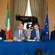 Il Presidente della Camera, Gianfranco Fini, incontra i rappresentanti del Parlamento della legalità