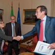 Montecitorio - Il Presidente della Camera dei deputati Gianfranco Fini con Maria Cristina Treu e Giuseppe Politi