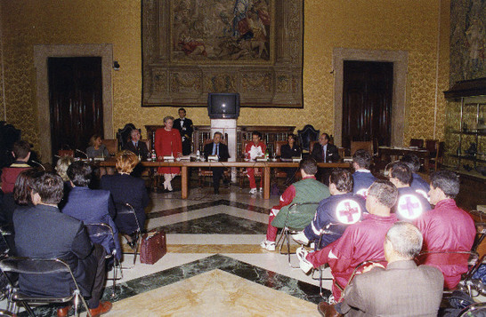 Il Commissario Straordinario della Croce Rossa Italiana, Maria Pia Garavaglia, durante l'incontro con i rappresentanti della Croce Rossa Italiana di Rovigo