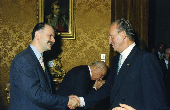 Il Re di Spagna, Juan Carlos I, e la Regina, Sofia di Grecia, salutano i membri dell'Ufficio di Presidenza, i Capigruppo e i Presidenti delle Commissioni della Camera dei deputati