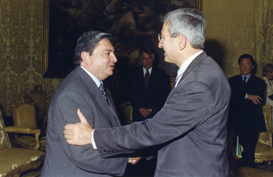 Il Presidente della Camera dei Deputati Luciano Violante incontra il Presidente del Senato della Colombia, Fabio Valencia Cossio.