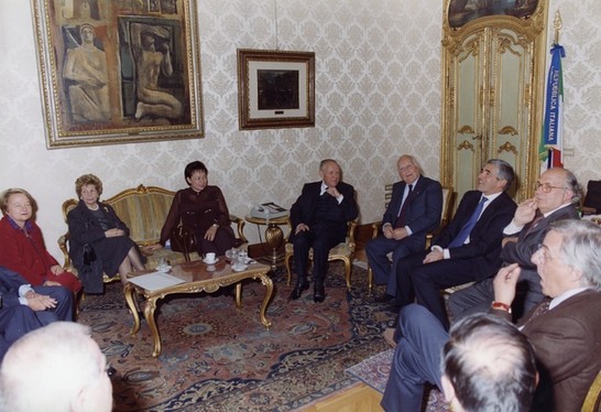 Il Presidente della Camera dei deputati, Pier Ferdinando Casini, a colloquio con gli ospiti