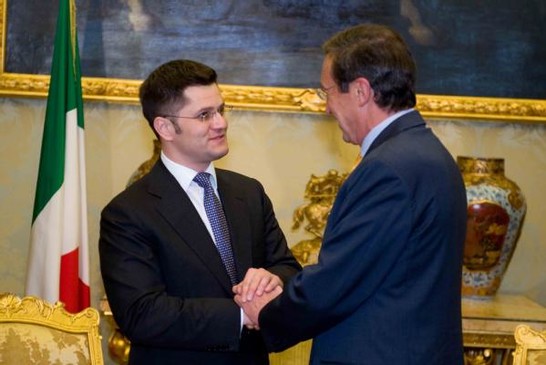 Il Presidente della Camera dei deputati, Gianfranco Fini, riceve il Ministro degli affari esteri della Repubblica di Serbia, Vuk Jeremic