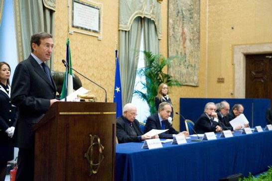 Palazzo Montecitorio - Il Presidente della Camera Gianfranco Fini durante il Convegno dal titolo '1909-2009 i cent'anni del Futurismo'