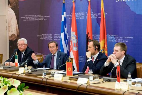 Montenegro, Becici-Budva - Il Presidente della Camera dei deputati Gianfranco Fini partecipa alla Conferenza dei Presidenti dei Parlamenti dell'Iniziativa Adriatico-Ionica