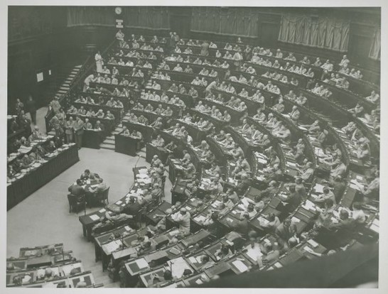 L'emiciclo della Camera durante la presentazione del nuovo Governo Pella