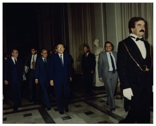Firma patti con Uruguay tra il ministro Andreotti e il min. esteri dell'Uruguay