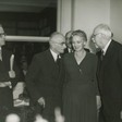 Il capo dello Stato Einaudi seduto con la moglie Ida, Bonomi e Gronchi