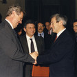Il Presidente della Camera dei deputati, Luciano Violante, riceve il Presidente della Camera Bassa del Parlamento della Repubblica Ceca, Milo Zeman