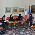 La Presidente della Camera dei deputati, Laura Boldrini, riceve i relatori e gli organizzatori prima del convegno