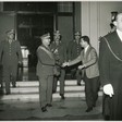 Il presidente della Camera dei Deputati Giovanni Leone riceve il Comandante Generale dei Carabinieri Luigi Lombardi