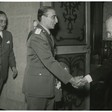 Il presidente della Camera dei Deputati Alessandro Pertini riceve il Capo di Stato Maggiore dell'Esercito generale Francesco Mereu