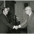 Il presidente della Camera dei Deputati Alessandro Pertini riceve l'ambasciatore americano John Volpe, l'ambasciatore tunisino Ahmed Ben Arfa e il generale Viglione