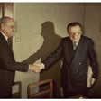Il Ministro degli Affari Esteri Giulio Andreotti riceve l'Ambasciatore del Portogallo