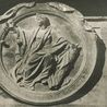 Ingresso principale Piazza Montecitorio - Particolare del medaglione scultoreo